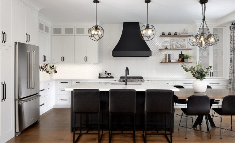 The Benefits of Having a Kitchen Chandelier